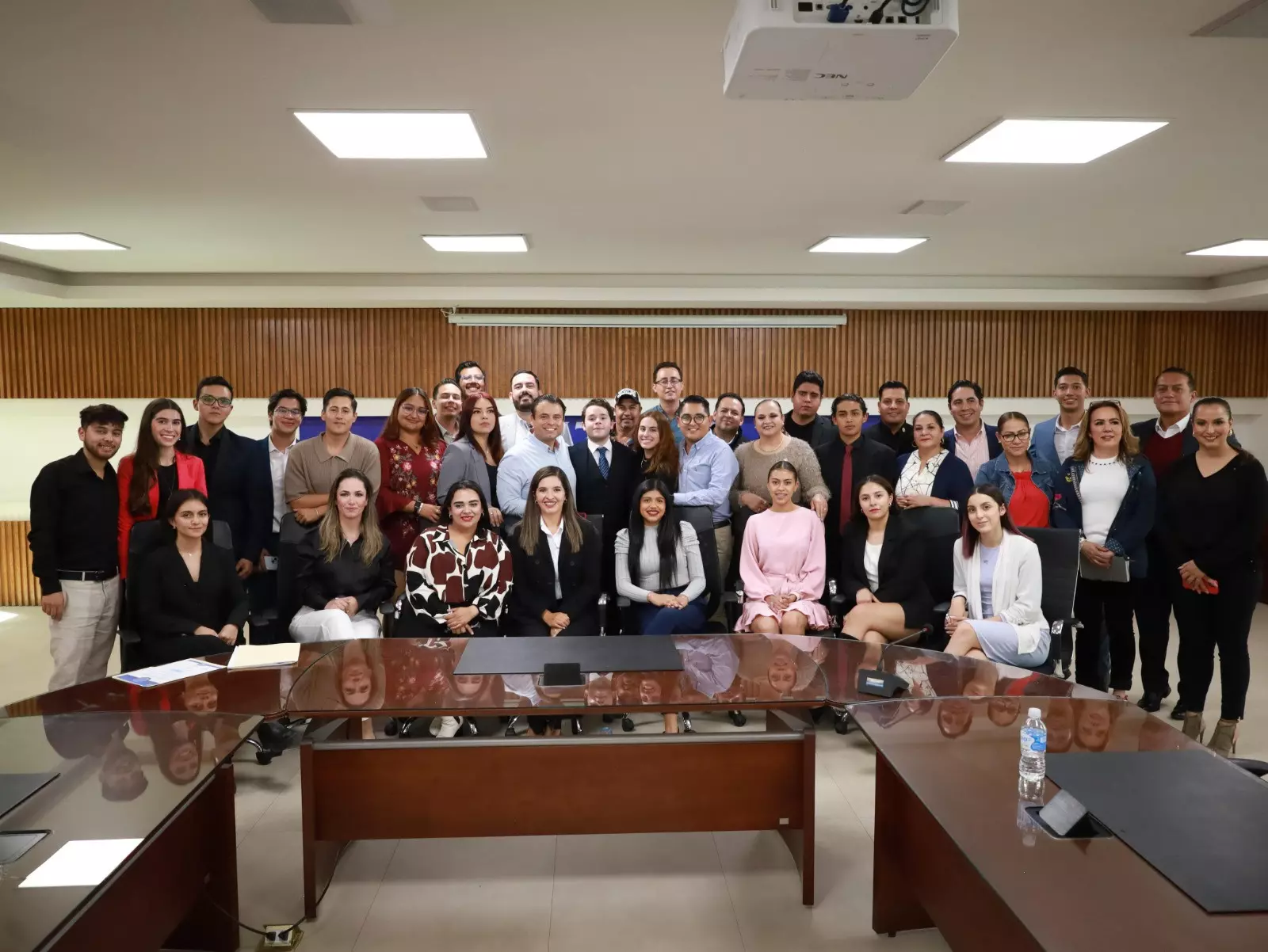 Clausura Miguel Varela primer cabildo juvenil en Zacatecas